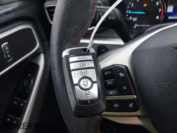 ✅ 2022 Ford Explorer Timberline • VIN: 1FMSK8JH5NGA73252 • Лот: 43557707. Опубликован ранее на IAAI с пробегом 31 747 миль. Бесплатный доступ к архиву аукционных продаж из США и подробный отчёт об истории автомобиля на DreamBid. Изображение 11.