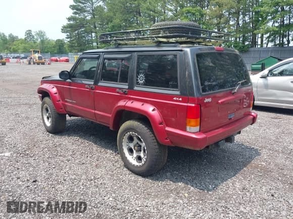 ✅ 1999 Jeep Cherokee Sport • VIN: 1J4FF68S2XL591291 • Lot: 42430037. Listed on IAAI with 329,792 mi. Free auction sales archive from the USA and detailed vehicle history report at DreamBid. Image 3.