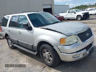 ✅ 2004 Ford Expedition Special Service • VIN: 1FMPU15L94LB60972 • Lot: 43396905. Wystawiony na IAAI z przebiegiem Nie podano. Bezpłatny archiwum sprzedaży aukcyjnych z USA i szczegółowy raport historii pojazdu na DreamBid. Zdjęcie 1.