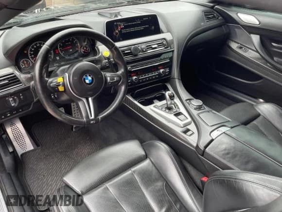 ✅ 2016 BMW M6 • VIN: WBS6G9C54GD932196 • Lot: 53960063. Listed on Copart with 46,162 mi. Free auction sales archive from the USA and detailed vehicle history report at DreamBid. Image 9.