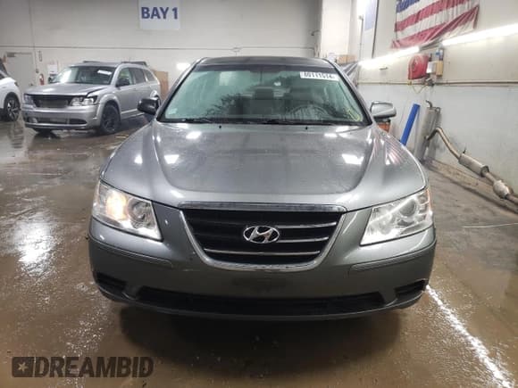 ✅ 2009 Hyundai Sonata GLS • VIN: 5NPET46C79H516975 • Лот: 80111514. Опубликован ранее на Copart с пробегом 97 681 миль. Бесплатный доступ к архиву аукционных продаж из США и подробный отчёт об истории автомобиля на DreamBid. Изображение 5.