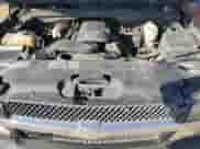 2004 Chevrolet Silverado 1500 LS z VIN 1GCEC14V74Z103166, wystawiony jako Copart lot #77694504 z przebiegiem 327 931 mil mil oraz Czysty tytuł • Clean title. Historia ofert i sprzedaży dostępna na DreamBid. Obrazek 11.