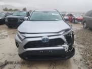 ✅ 2022 Toyota RAV4 Hybrid XLE Premium • VIN: 4T3B6RFV7NU079913 • Лот: 71056295. Опубликован ранее на Copart с пробегом 7 417 миль. Бесплатный доступ к архиву аукционных продаж из США и подробный отчёт об истории автомобиля на DreamBid. Изображение 5.