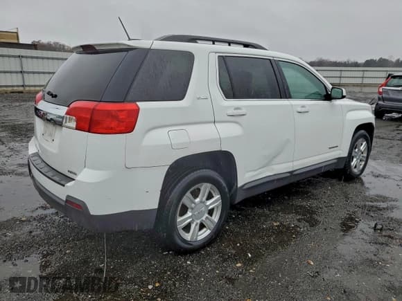 ✅ 2015 GMC Terrain SLE • VIN: 2GKFLWEK3F6380065 • Lot: 94725535. Listed on Copart with 102,662 mi. Free auction sales archive from the USA and detailed vehicle history report at DreamBid. Image 3.
