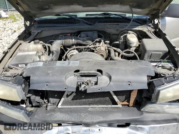 2004 Chevrolet Silverado 1500 Work Truck с VIN 1GCEC14X24Z347681, выставлен на аукционе Copart как лот 62536344 с пробегом 240 786 миль миль и Списание • Salvage title. История ставок и продаж доступна на DreamBid. Изображение 11.