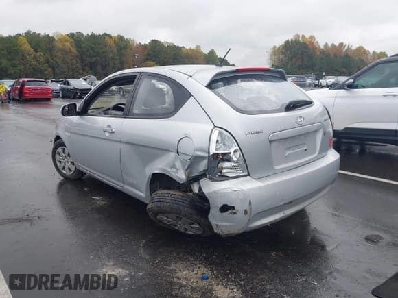 ✅ 2010 Hyundai Accent GS • VIN: KMHCM3AC4AU169231 • Lot: 43602923. Listed on IAAI with 90,627 mi. Free auction sales archive from the USA and detailed vehicle history report at DreamBid. Image 3.