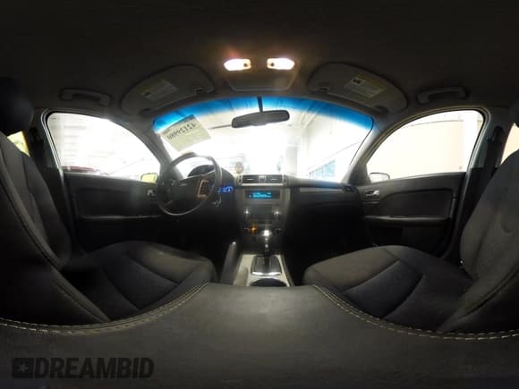 ✅ 2010 Ford Fusion SE • VIN: 3FAHP0HA6AR417044 • Lot: 42129980. Listed on IAAI with 200,595 mi. Free auction sales archive from the USA and detailed vehicle history report at DreamBid. Image 18.