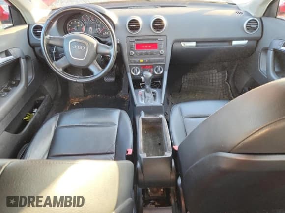 ✅ 2010 Audi A3 • VIN: WAUBFAFM6AA142594 • Лот: 92477695. Опубликован ранее на Copart с пробегом 212 723 миль. Бесплатный доступ к архиву аукционных продаж из США и подробный отчёт об истории автомобиля на DreamBid. Изображение 8.