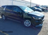 ✅ 2022 Kia Carnival LXS • VIN: KNDNB4H30N6095184 • Lot: 42815510. Wystawiony na IAAI z przebiegiem 49 642 mil. Bezpłatny archiwum sprzedaży aukcyjnych z USA i szczegółowy raport historii pojazdu na DreamBid. Zdjęcie 6.