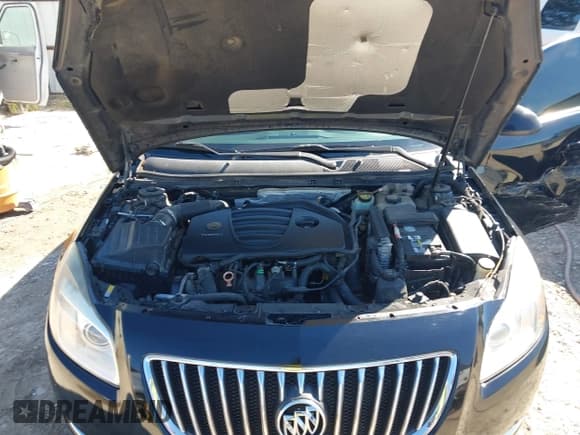 ✅ 2011 Buick Regal CXL Turbo TO7 • VIN: W04G15GV1B1054599 • Lot: 43451901. Listed on IAAI with 135,200 mi. Free auction sales archive from the USA and detailed vehicle history report at DreamBid. Image 10.