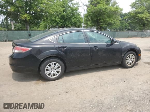 ✅ 2011 Mazda 6 i Sport • VIN: 1YVHZ8BH4B5M09919 • Lot: 60902665. Listed on Copart with 122,121 mi. Free auction sales archive from the USA and detailed vehicle history report at DreamBid. Image 3.