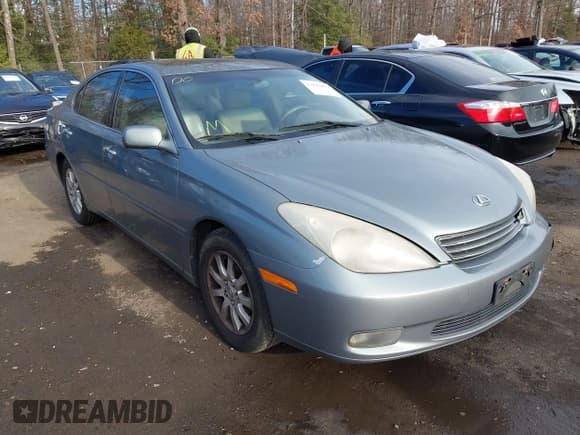 ✅ 2004 Lexus ES 350 • VIN: JTHBA30G745042175 • Лот: 43819477. Опубликован ранее на IAAI с пробегом 333 245 миль. Бесплатный доступ к архиву аукционных продаж из США и подробный отчёт об истории автомобиля на DreamBid. Изображение 1.
