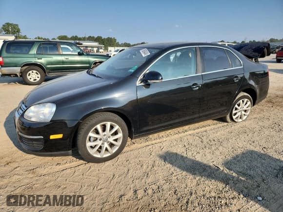 ✅ 2010 Volkswagen Jetta SE • VIN: 3VWRX7AJ8AM017871 • Lot: 80904045. Wystawiony na Copart z przebiegiem 121 017 mil. Bezpłatny archiwum sprzedaży aukcyjnych z USA i szczegółowy raport historii pojazdu na DreamBid. Zdjęcie 1.