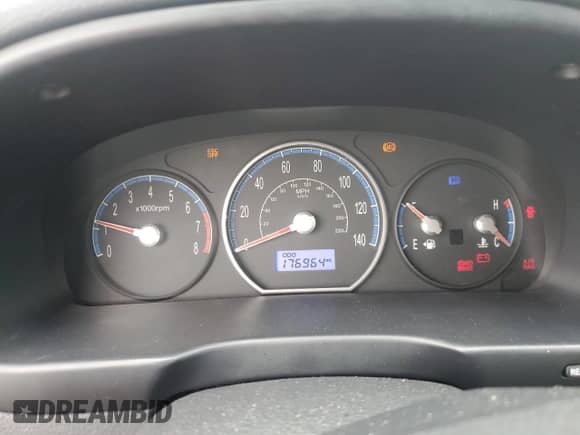 2009 Hyundai Santa Fe GLS с VIN 5NMSG13D59H278995, выставлен на аукционе Copart как лот 73980984 с пробегом 176 964 миль миль и Списание • Salvage title. История ставок и продаж доступна на DreamBid. Изображение 9.