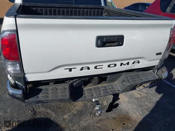 ✅ 2023 Toyota Tacoma TRD Off Road • VIN: 3TMCZ5AN6PM542754 • Lot: 43426171. Listed on IAAI with 59,504 mi. Free auction sales archive from the USA and detailed vehicle history report at DreamBid. Image 6.
