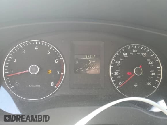 ✅ 2013 Volkswagen Jetta SE • VIN: 3VWDP7AJ1DM452438 • Lot: 71840025. Listed on Copart with 173,568 mi. Free auction sales archive from the USA and detailed vehicle history report at DreamBid. Image 9.