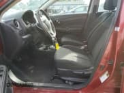 ✅ 2019 Nissan Versa SV • VIN: 3N1CN7AP7KL835590 • Lot: 84568985. Wystawiony na Copart z przebiegiem 111 945 mil. Bezpłatny archiwum sprzedaży aukcyjnych z USA i szczegółowy raport historii pojazdu na DreamBid. Zdjęcie 7.