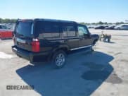 ✅ 2006 Jeep Commander Limited • VIN: 1J8HG58N26C338821 • Lot: 43420430. Wystawiony na IAAI z przebiegiem 224 054 mil. Bezpłatny archiwum sprzedaży aukcyjnych z USA i szczegółowy raport historii pojazdu na DreamBid. Zdjęcie 4.