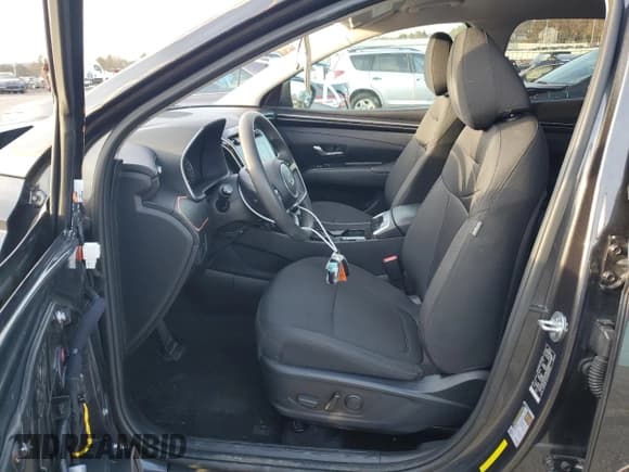 ✅ 2022 Hyundai Tucson SEL • VIN: 5NMJBCAE7NH094833 • Lot: 79181704. Wystawiony na Copart z przebiegiem 23 803 mil. Bezpłatny archiwum sprzedaży aukcyjnych z USA i szczegółowy raport historii pojazdu na DreamBid. Zdjęcie 7.