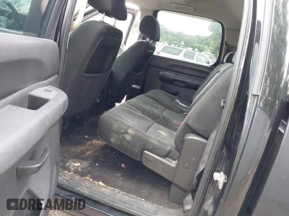 ✅ 2011 Chevrolet Silverado 2500HD LT • VIN: 1GC1KXCG4BF250762 • Лот: 42754053. Опубликован ранее на IAAI с пробегом 137 841 миль. Бесплатный доступ к архиву аукционных продаж из США и подробный отчёт об истории автомобиля на DreamBid. Изображение 8.