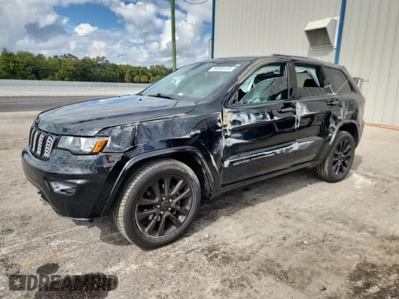 ✅ 2019 Jeep Grand Cherokee Altitude • VIN: 1C4RJEAGXKC857098 • Lot: 90086135. Listed on Copart with 55,423 mi. Free auction sales archive from the USA and detailed vehicle history report at DreamBid. Image 1.