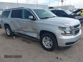 2020 Chevrolet Suburban LT z VIN 1GNSKHKC0LR285945, wystawiony jako IAAI lot #42622819 z przebiegiem 39 764 mil mil oraz . Historia ofert i sprzedaży dostępna na DreamBid. Obrazek 1.