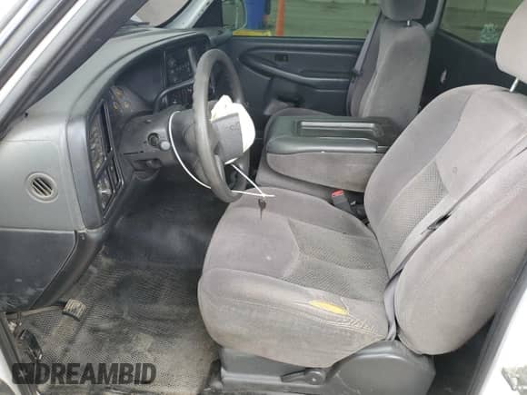 2007 Chevrolet Silverado 1500 Work Truck with VIN 3GCEC14V07G162578, listed as a Copart auction lot 70171115 with 254,231 mi miles and Salvage title. Bid and sale history available at DreamBid. Image 7.