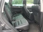 ✅ 2013 Volkswagen Touareg Lux • VIN: WVGEF9BP9DD002651 • Lot: 63206245. Listed on Copart with 186,860 mi. Free auction sales archive from the USA and detailed vehicle history report at DreamBid. Image 11.