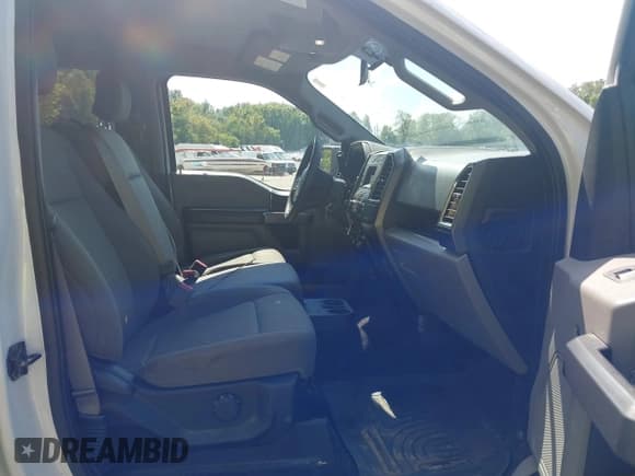 ✅ 2017 Ford F-150 XL • VIN: 1FTFW1EF5HFA02153 • Lot: 43202722. Listed on IAAI with 178,997 mi. Free auction sales archive from the USA and detailed vehicle history report at DreamBid. Image 5.