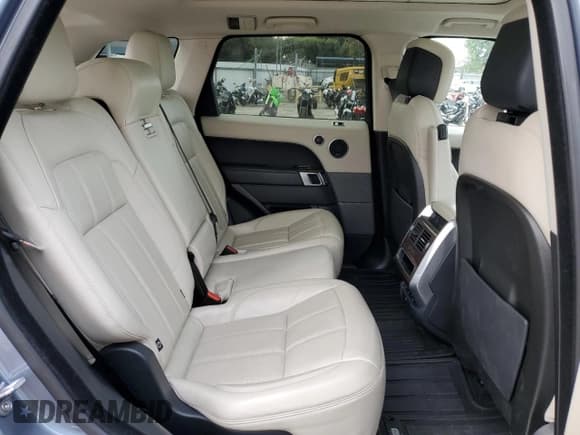 ✅ 2019 Land Rover Range Rover Sport Dynamic • VIN: SALWR2RE0KA841350 • Lot: 84300675. Listed on Copart with 54,371 mi. Free auction sales archive from the USA and detailed vehicle history report at DreamBid. Image 11.