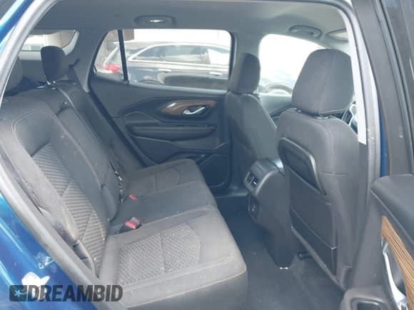 ✅ 2020 GMC Terrain SLE • VIN: 3GKALTEV3LL231875 • Lot: 43030741. Wystawiony na IAAI z przebiegiem 57 994 mil. Bezpłatny archiwum sprzedaży aukcyjnych z USA i szczegółowy raport historii pojazdu na DreamBid. Zdjęcie 8.