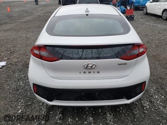 ✅ 2018 Hyundai Ioniq SEL • VIN: KMHC75LC4JU084759 • Lot: 45420275. Wystawiony na Copart z przebiegiem 62 256 mil. Bezpłatny archiwum sprzedaży aukcyjnych z USA i szczegółowy raport historii pojazdu na DreamBid. Zdjęcie 6.