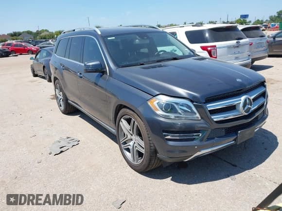 ✅ 2014 Mercedes-Benz GL 450 • VIN: 4JGDF7CE0EA319735 • Лот: 43159331. Опубликован ранее на IAAI с пробегом 81 718 миль. Бесплатный доступ к архиву аукционных продаж из США и подробный отчёт об истории автомобиля на DreamBid. Изображение 1.