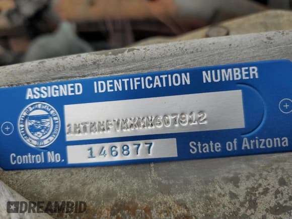 ✅ 2021 Chevrolet Silverado 1500 • VIN: 1HTKHPVXKMH607912 • Лот: 77979324. Опубликован ранее на Copart с пробегом Не указан. Бесплатный доступ к архиву аукционных продаж из США и подробный отчёт об истории автомобиля на DreamBid. Изображение 12.