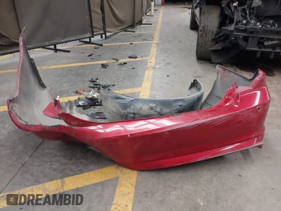 ✅ 2012 Ford Fusion SE • VIN: 3FAHP0HG5CR366076 • Lot: 43757407. Wystawiony na IAAI z przebiegiem 71 157 mil. Bezpłatny archiwum sprzedaży aukcyjnych z USA i szczegółowy raport historii pojazdu na DreamBid. Zdjęcie 12.