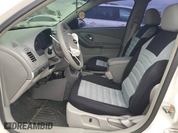 2005 Chevrolet Malibu z VIN 1G1ZS52F25F268447, wystawiony jako Copart lot #72219674 z przebiegiem Nie podano mil oraz Szkoda całkowita • Salvage title. Historia ofert i sprzedaży dostępna na DreamBid. Obrazek 7.