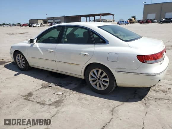 2006 Hyundai Azera SE с VIN KMHFC46F56A098008, выставлен на аукционе Copart как лот 51842105 с пробегом 129 476 миль миль и Чистый • Clean title. История ставок и продаж доступна на DreamBid. Изображение 2.