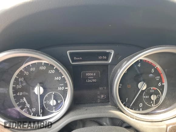 ✅ 2015 Mercedes-Benz M 250 • VIN: 4JGDA0EB6FA486269 • Lot: 72099395. Listed on Copart with 126,290 mi. Free auction sales archive from the USA and detailed vehicle history report at DreamBid. Image 9.