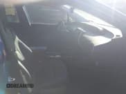 ✅ 2016 Toyota Prius Four • VIN: JTDKARFU1G3519894 • Lot: 41430417. Wystawiony na IAAI z przebiegiem 131 693 mil. Bezpłatny archiwum sprzedaży aukcyjnych z USA i szczegółowy raport historii pojazdu na DreamBid. Zdjęcie 5.