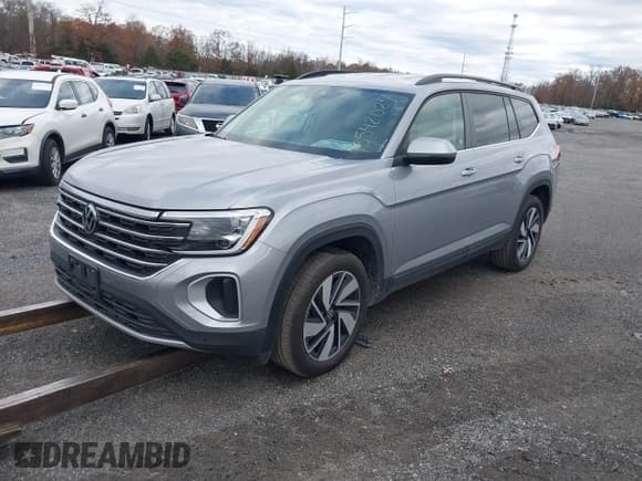 ✅ 2025 Volkswagen Atlas SE • VIN: 1V2HR2CA4SC551850 • Lot: 43542027. Wystawiony na IAAI z przebiegiem 14 330 mil. Bezpłatny archiwum sprzedaży aukcyjnych z USA i szczegółowy raport historii pojazdu na DreamBid. Zdjęcie 2.