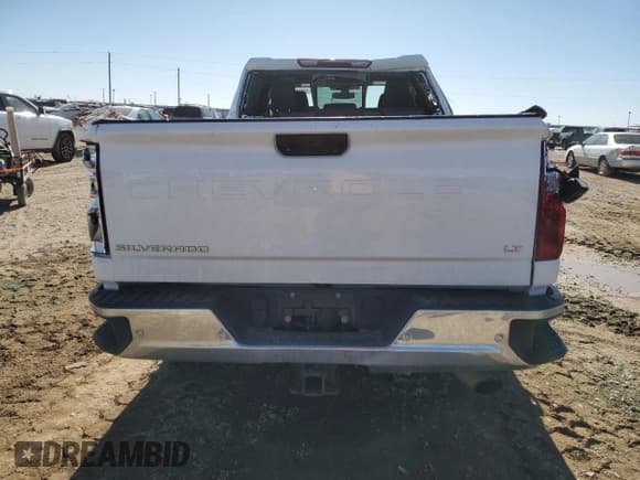 ✅ 2022 Chevrolet Silverado 2500HD LT • VIN: 1GC5YNE76NF161409 • Лот: 88914105. Опубликован ранее на Copart с пробегом 102 658 миль. Бесплатный доступ к архиву аукционных продаж из США и подробный отчёт об истории автомобиля на DreamBid. Изображение 6.