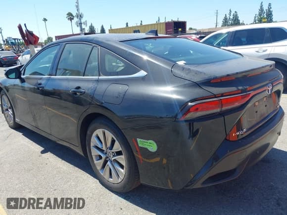✅ 2022 Toyota Mirai XLE • VIN: JTDAAAAA1NA006826 • Lot: 42873740. Wystawiony na IAAI z przebiegiem 21 779 mil. Bezpłatny archiwum sprzedaży aukcyjnych z USA i szczegółowy raport historii pojazdu na DreamBid. Zdjęcie 3.