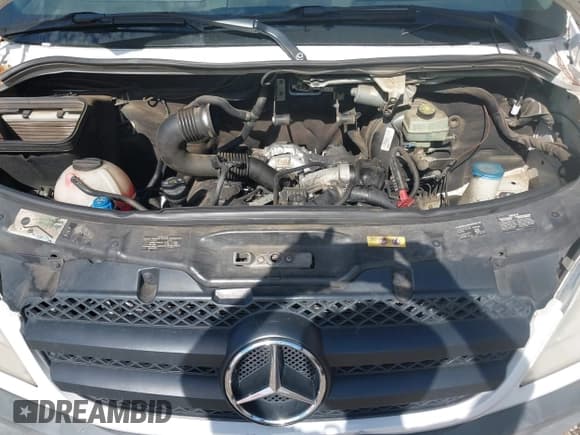 ✅ 2012 Mercedes-Benz Sprinter Cargo • VIN: WD3PE8CB3C5709194 • Лот: 43051655. Опубликован ранее на IAAI с пробегом 343 899 миль. Бесплатный доступ к архиву аукционных продаж из США и подробный отчёт об истории автомобиля на DreamBid. Изображение 10.