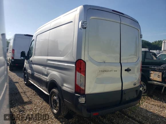 ✅ 2016 Ford Transit Cargo • VIN: 1FTYE1CM6GKA43720 • Lot: 63064055. Listed on Copart with 124,726 mi. Free auction sales archive from the USA and detailed vehicle history report at DreamBid. Image 2.