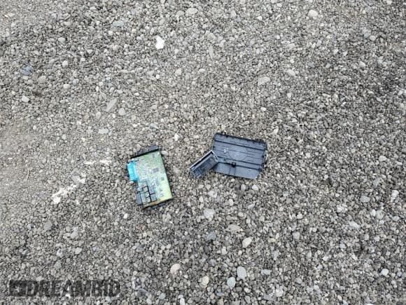 ✅ 2003 Porsche Boxster • VIN: WP0CA29863U624834 • Lot: 66232774. Listed on Copart with Not provided. Free auction sales archive from the USA and detailed vehicle history report at DreamBid. Image 12.