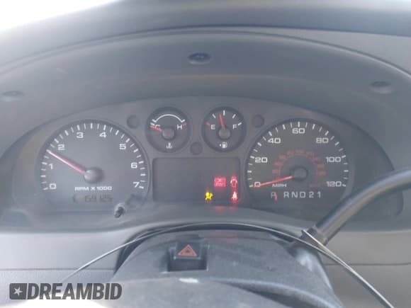 ✅ 2011 Ford Ranger XL • VIN: 1FTKR1ED4BPA05549 • Lot: 43717646. Wystawiony na IAAI z przebiegiem 159 125 mil. Bezpłatny archiwum sprzedaży aukcyjnych z USA i szczegółowy raport historii pojazdu na DreamBid. Zdjęcie 7.