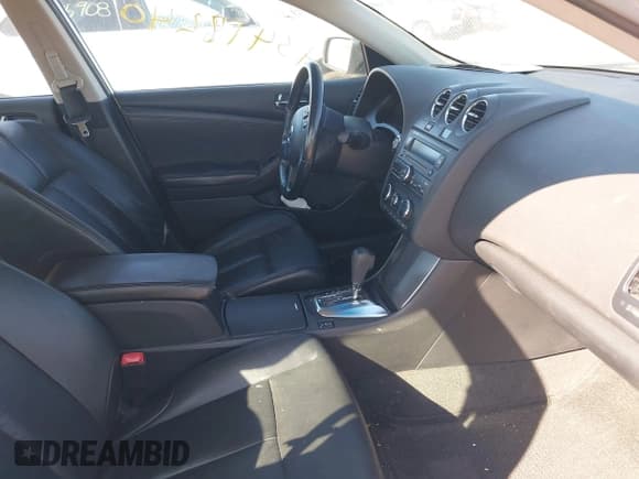 ✅ 2012 Nissan Altima S • VIN: 1N4AL2AP1CC170461 • Lot: 43418240. Listed on IAAI with 216,373 mi. Free auction sales archive from the USA and detailed vehicle history report at DreamBid. Image 5.