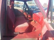 ✅ 1991 Ford F-150 • VIN: 1FTDF15Y1MNA10131 • Lot: 43787345. Wystawiony na IAAI z przebiegiem 22 513 mil. Bezpłatny archiwum sprzedaży aukcyjnych z USA i szczegółowy raport historii pojazdu na DreamBid. Zdjęcie 5.
