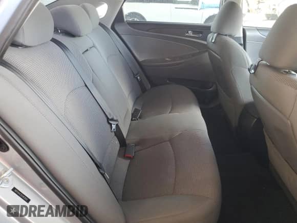 2014 Hyundai Sonata GLS with VIN 5NPEB4AC5EH922810, listed as a Copart auction lot 82745915 with 120,907 mi miles and Salvage title. Bid and sale history available at DreamBid. Image 10.