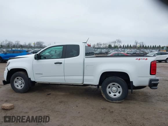 ✅ 2018 Chevrolet Colorado 4WD Work Truck • VIN: 1GCHTBEN2J1180023 • Lot: 42002073. Listed on IAAI with 78,200 mi. Free auction sales archive from the USA and detailed vehicle history report at DreamBid. Image 15.